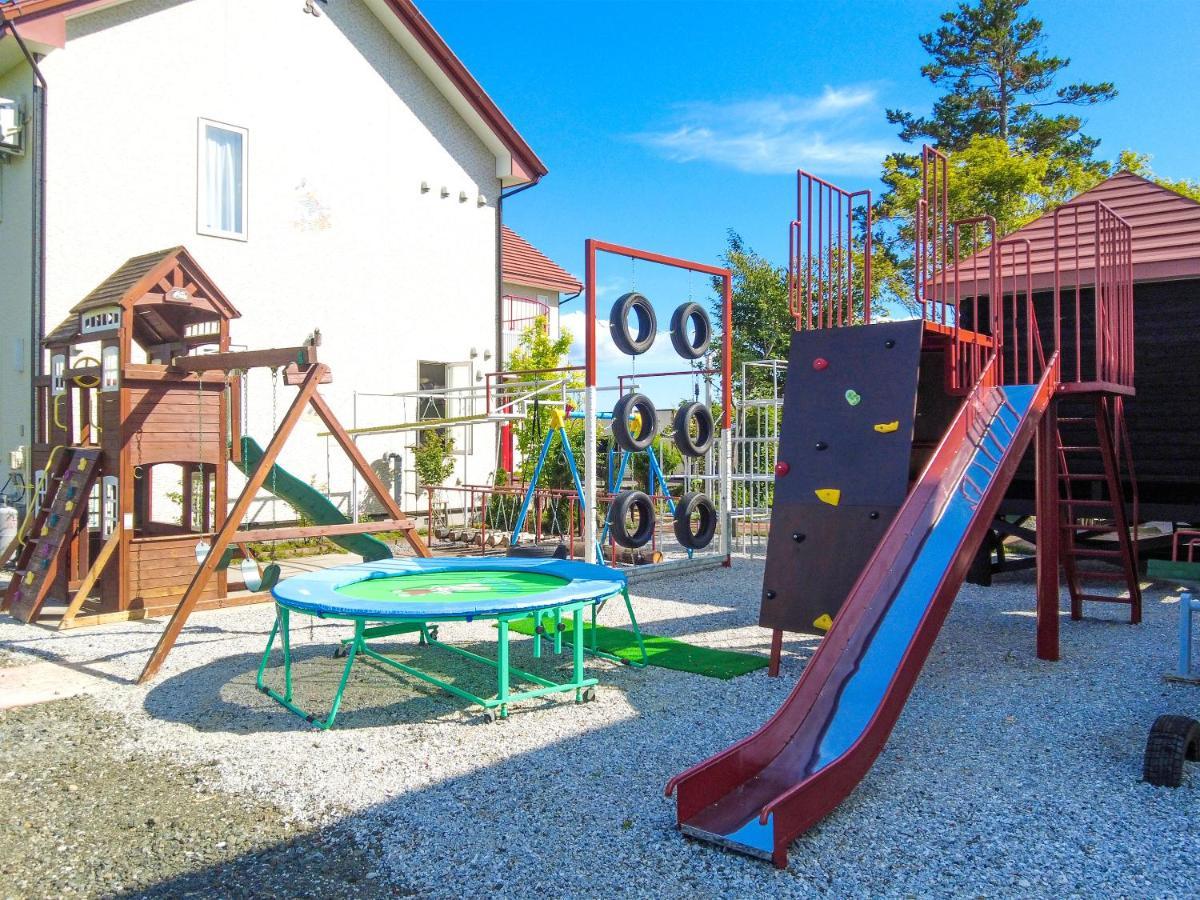 Petit Hotel Blaneneige Nakafurano Exterior foto